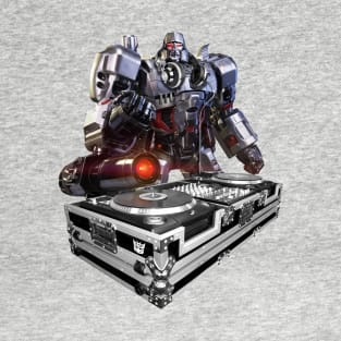 DJ TURNTABLES - GEN 1 Megatron transformers T-Shirt